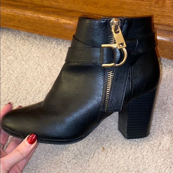Black ankle boots - Picture 3 of 4